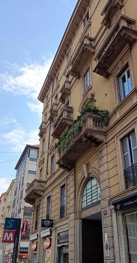 La Casa Dei Quadri Porta Venezia Apartment Milan